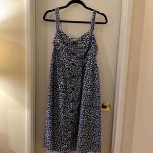 Maternity smock dress
